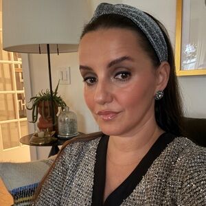 Meet your Posher, Madalina